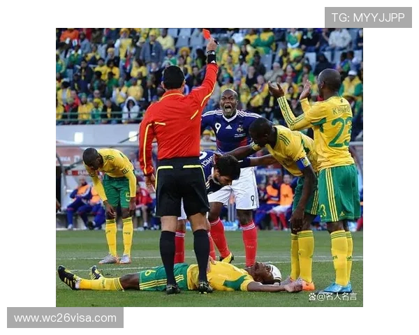 18年世界杯决赛中两队战术布局与关键转折点